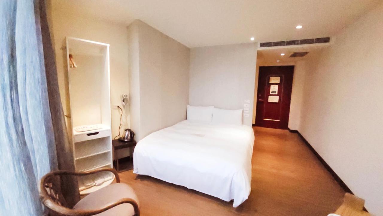 Bitan Hotel Xindian Bagian luar foto